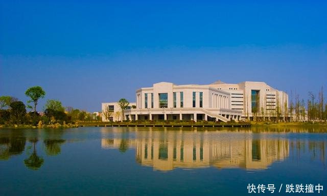 北京邮电大学和电子科技大学,两所it名校谁更牛