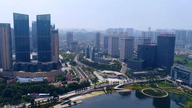 贵阳高新区:绘就实体经济蓝图 拓寻新兴产业蓝海